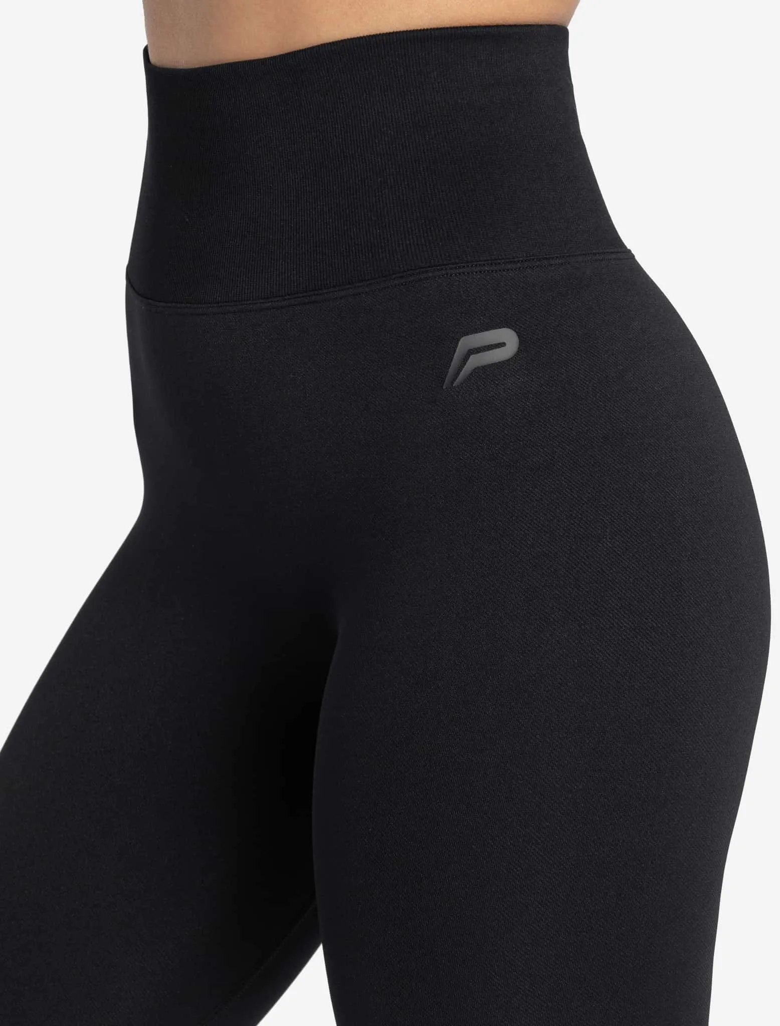 Core Seamless Pocket Leggings - Blackout