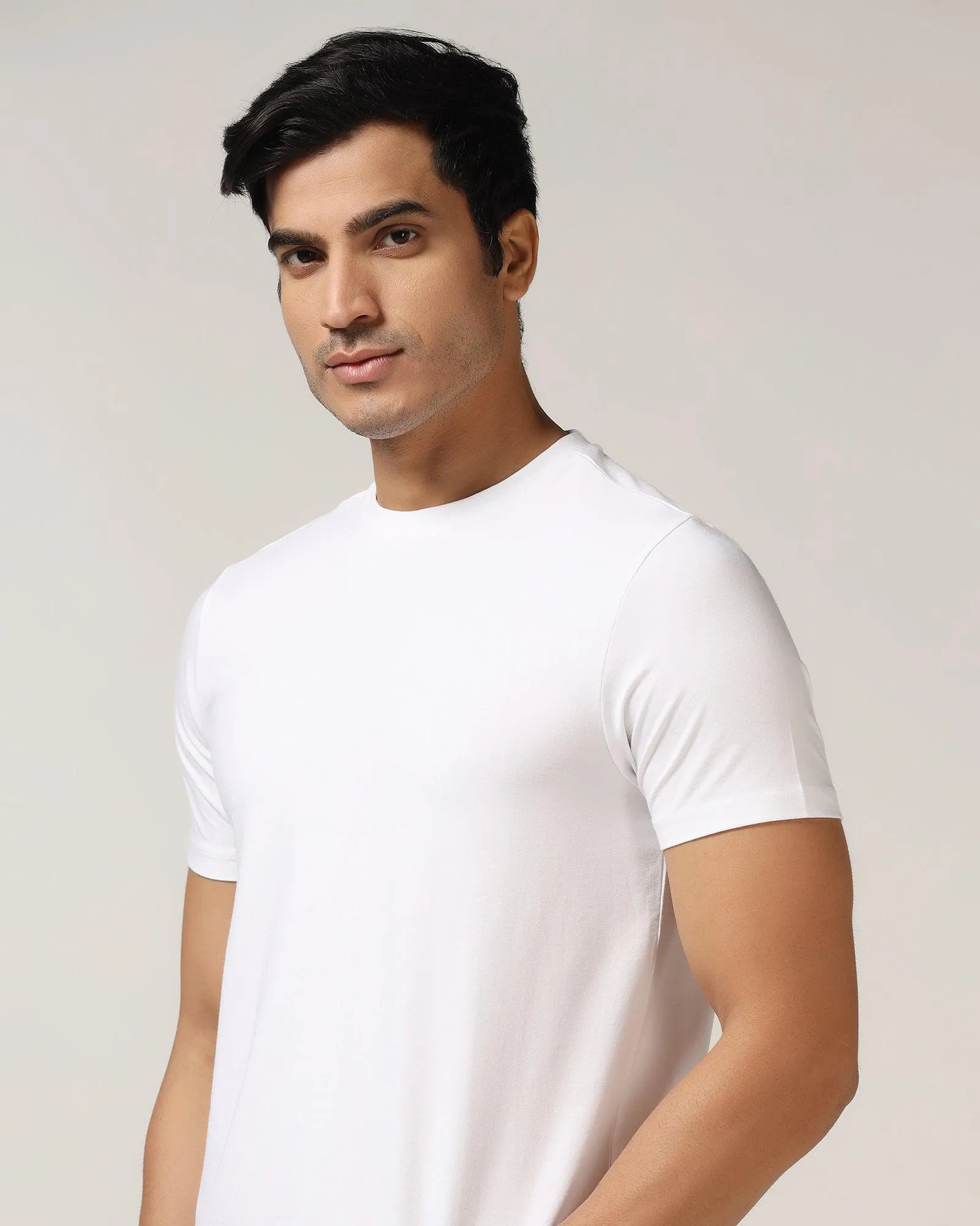 Crew Neck White Solid T-Shirt - Kai