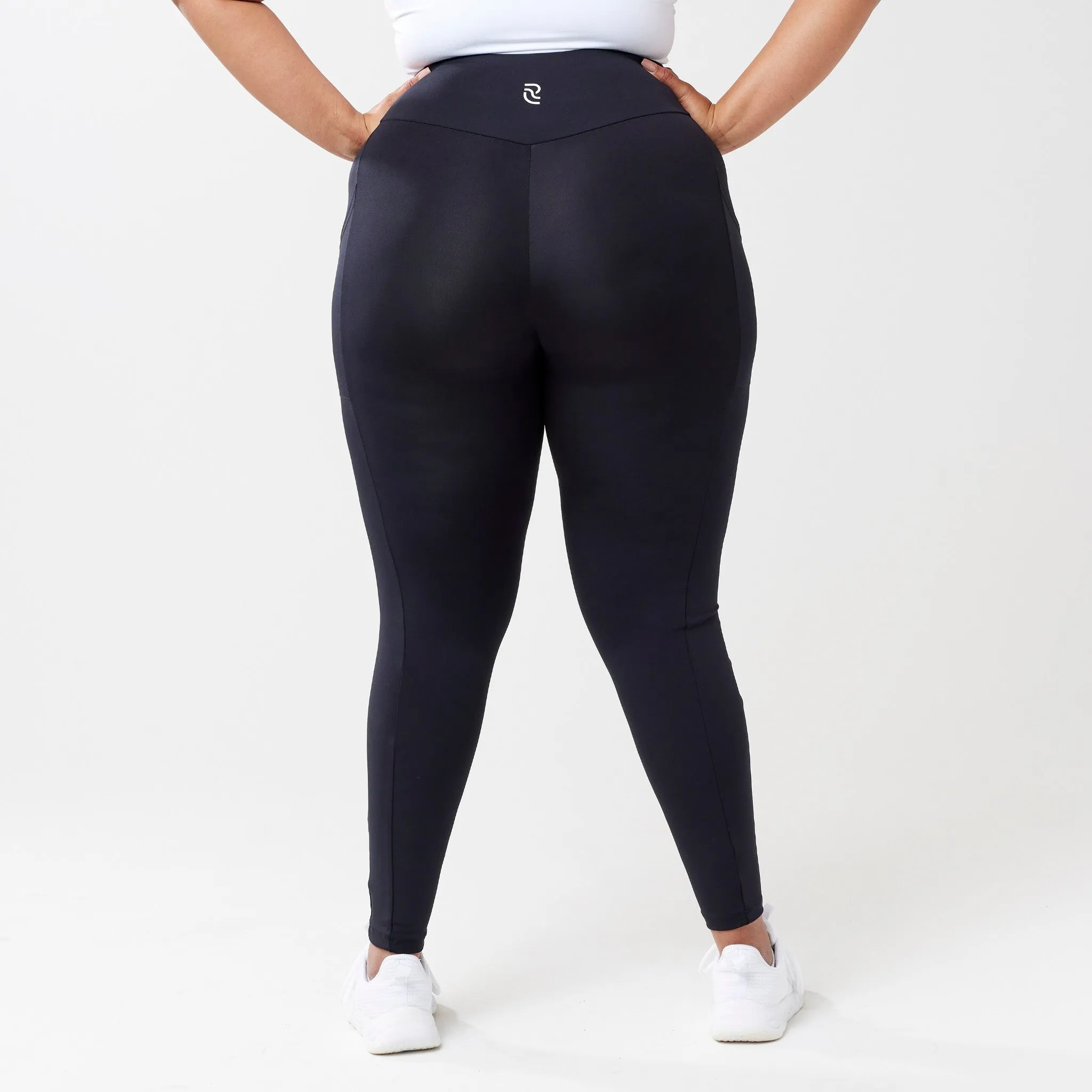 High-Rise Pocket Leggings - Black