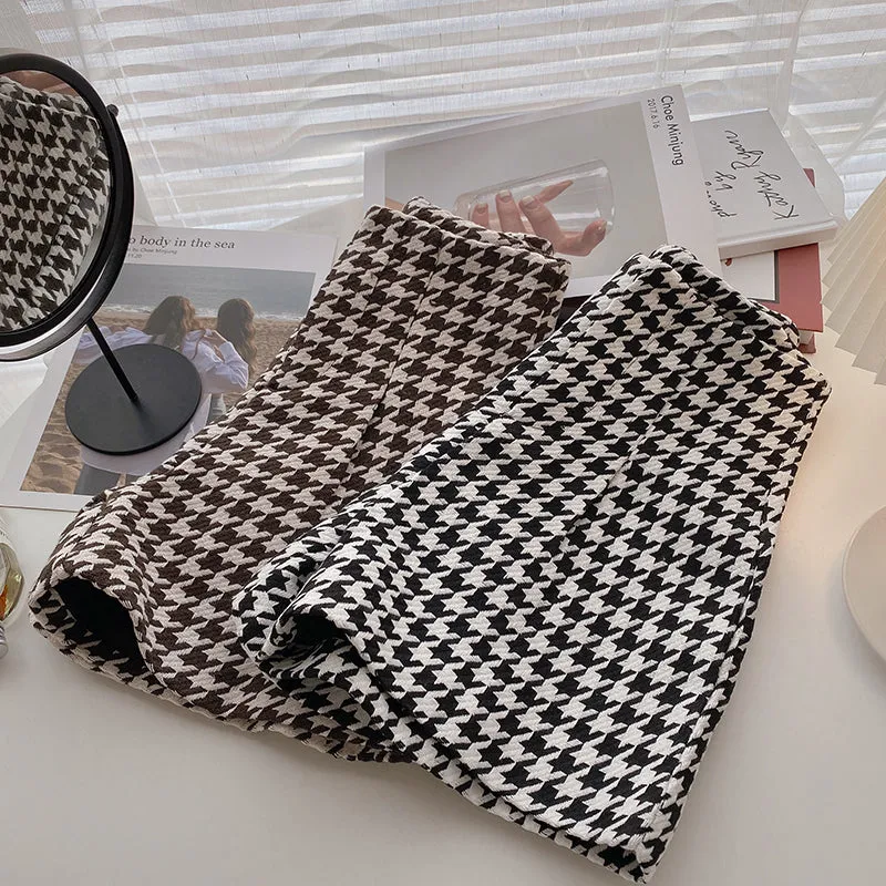 Houndstooth shorts     S493