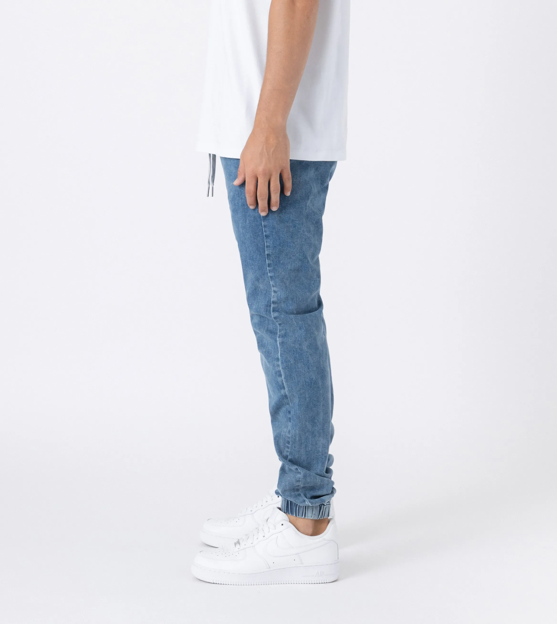 Sureshot Mid Rise Denim Jogger Essential Blue